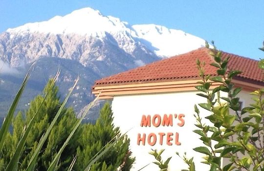 Moms Hotel Kemer